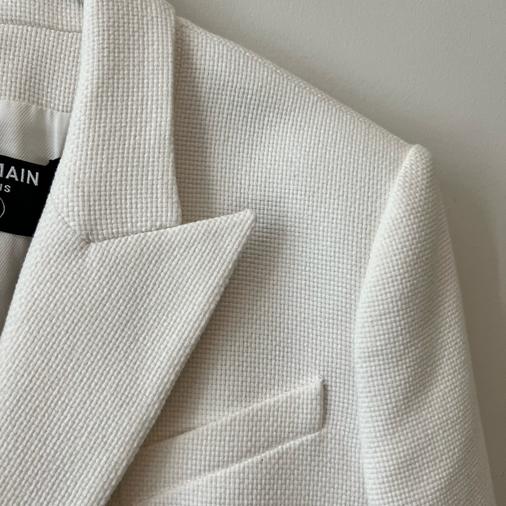 NEW BALMAIN DOUBLE-BREASTED BLAZER SIZE FR 36 US 04 COLOR BLANC GOLD BUTTONS - Picture 7 of 16